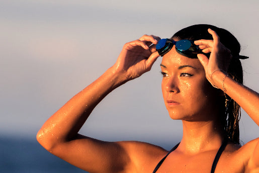 world champion surfer wearing hi supreme goggles